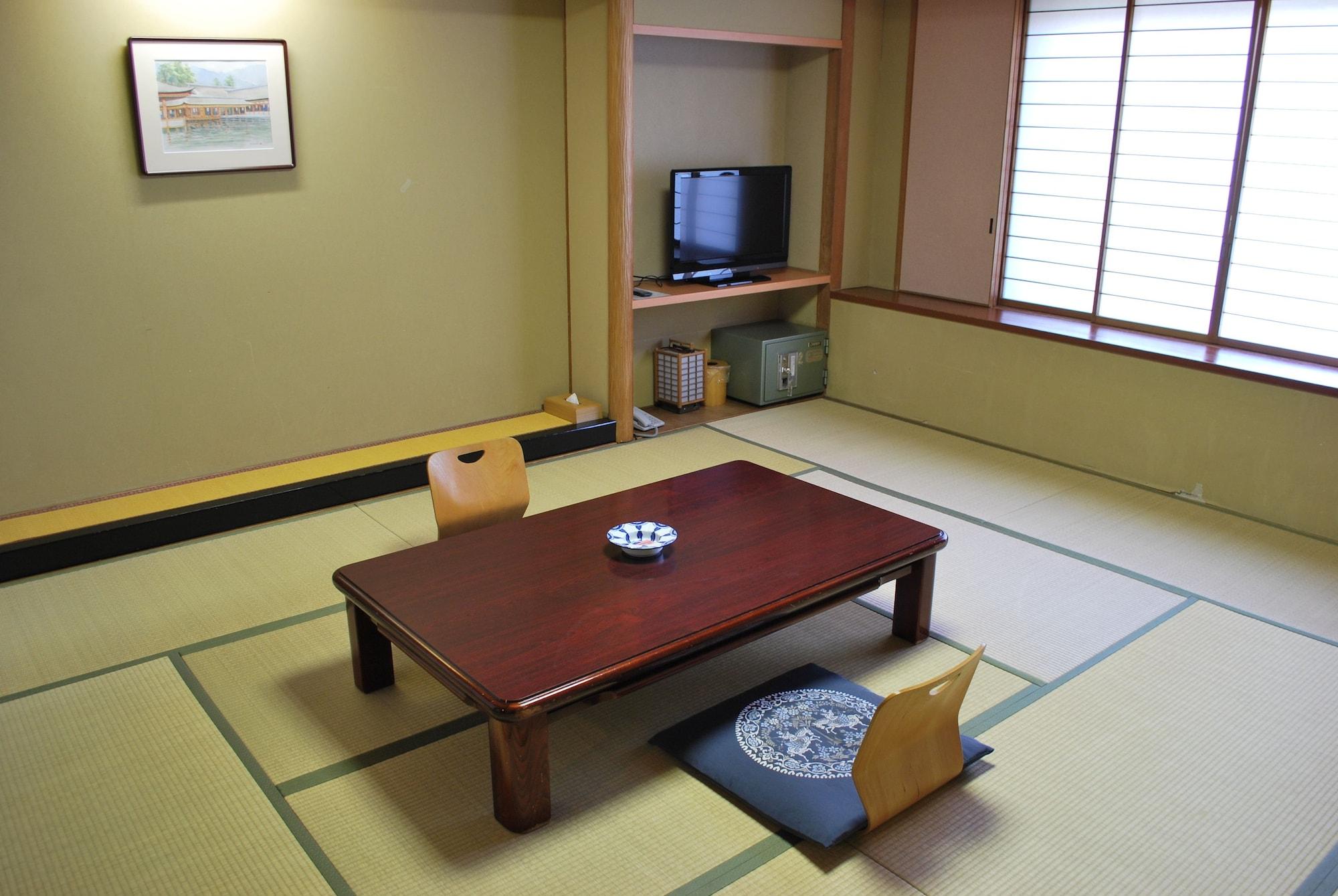 Miyajima Hotel Makoto Hacukaiči Exteriér fotografie